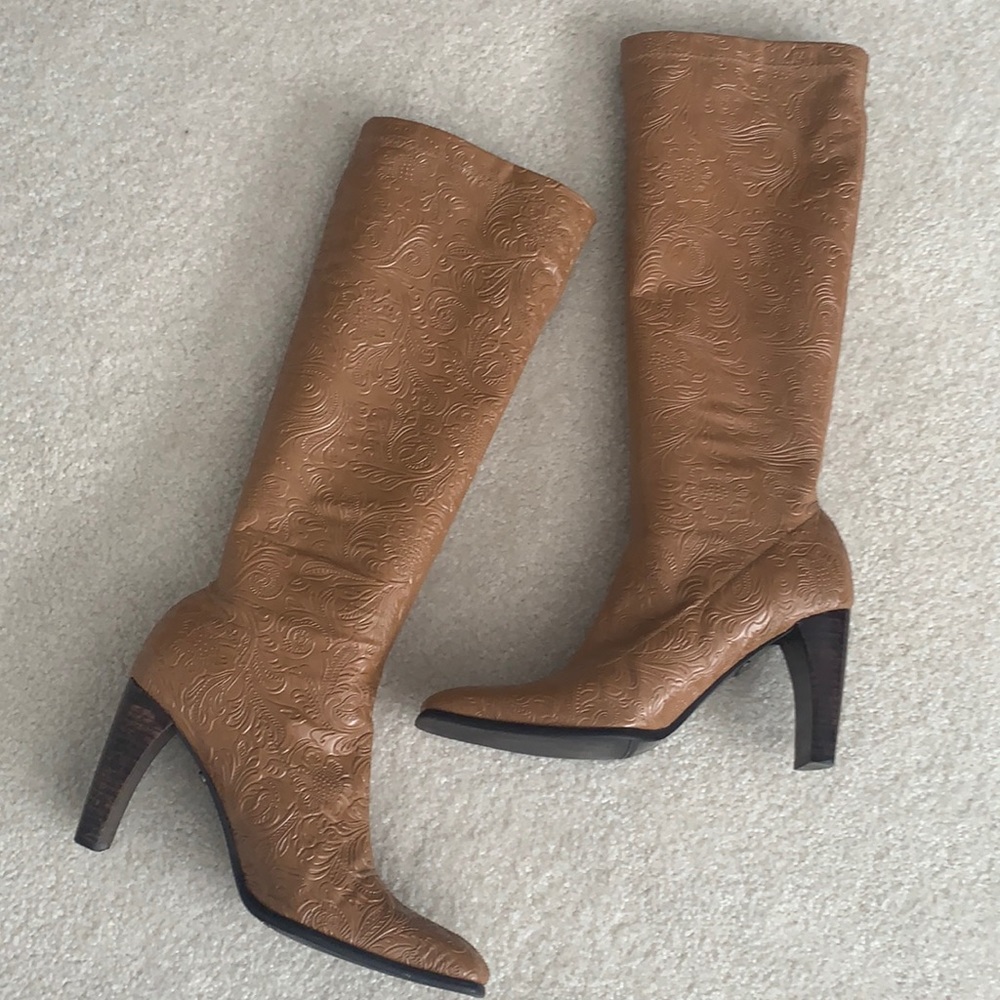 Knee high heel Boots